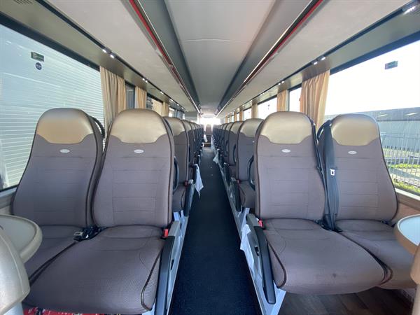 Touringcar 54  personen